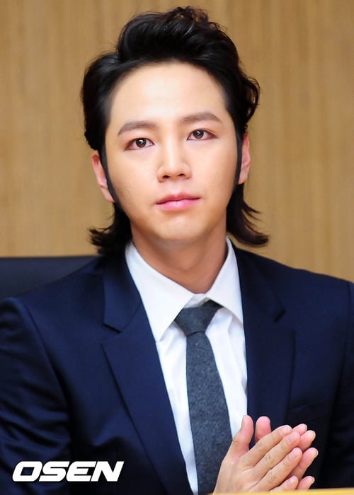 ... Jang Geun Suk said he wants to eat AV actress <b>Aoi Sola</b> | allkpop.com - 20120217_janggeunsuk_aoisola