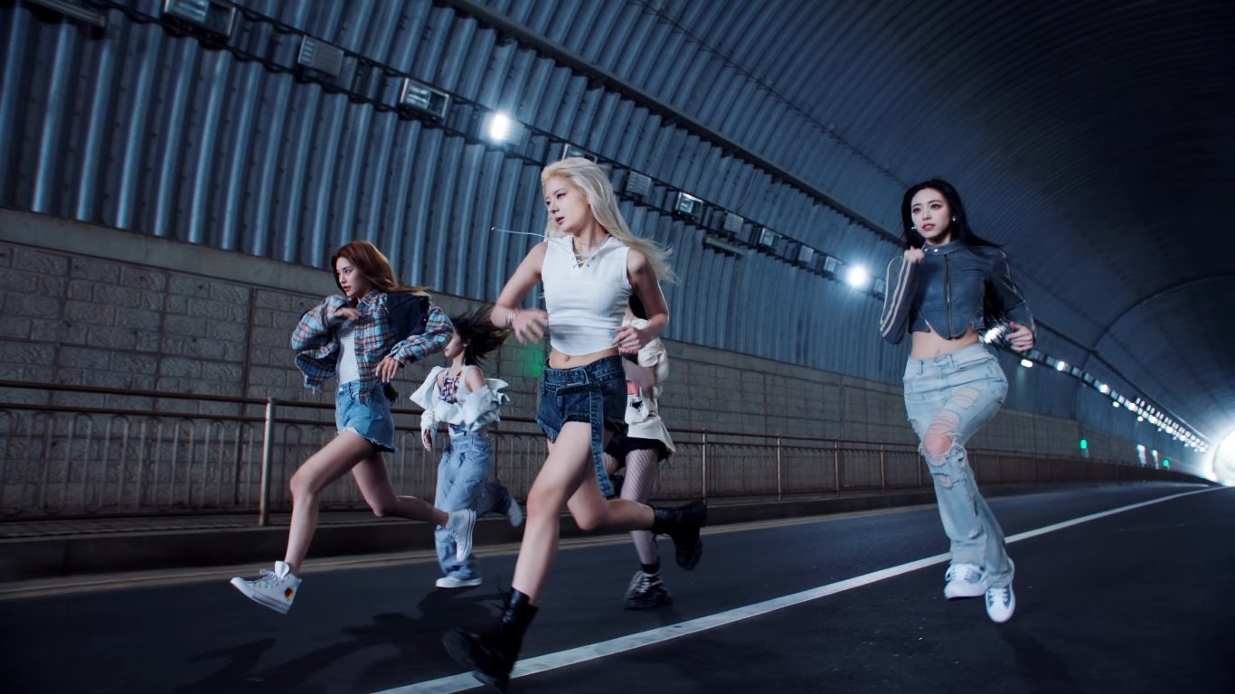 Itzy Prove Their Confidence In Full Mv For Comeback Pre Release Track