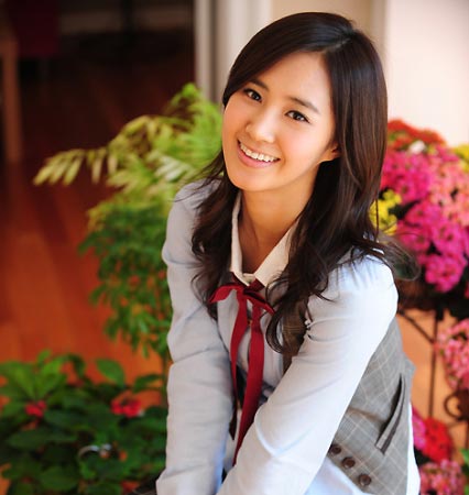 SNSD's Yuri in a new sitcom? | allkpop