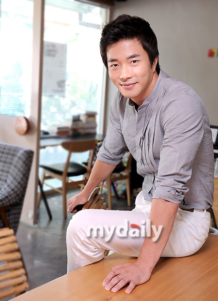 2012 a big year for Kwon Sang Woo, starring in films with Jackie Chan ...