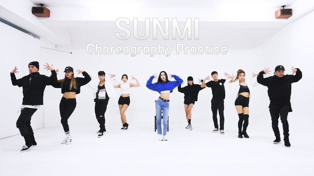 Sunmi gives a look at 'Heroine' choreography practice | allkpop