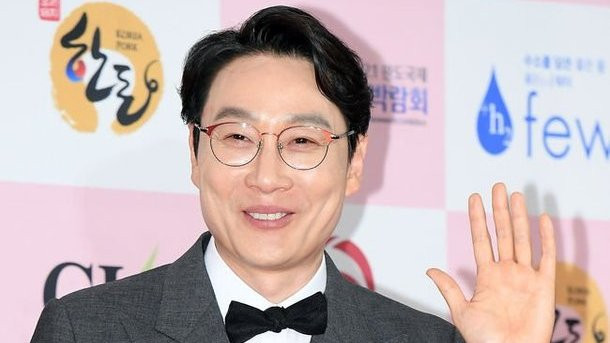 Cube Entertainment confirms Lee Hwi Jae tested negative for COVID-19