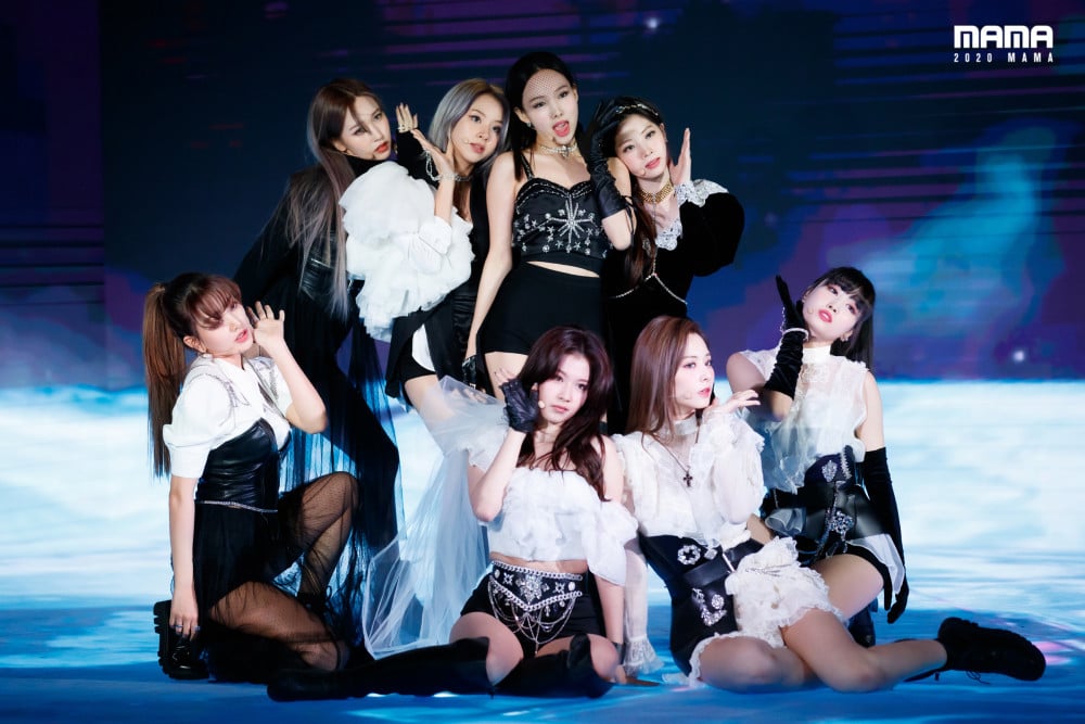 TWICE reveals that their performance at MAMA was just an unfinished version of "Cry For Me