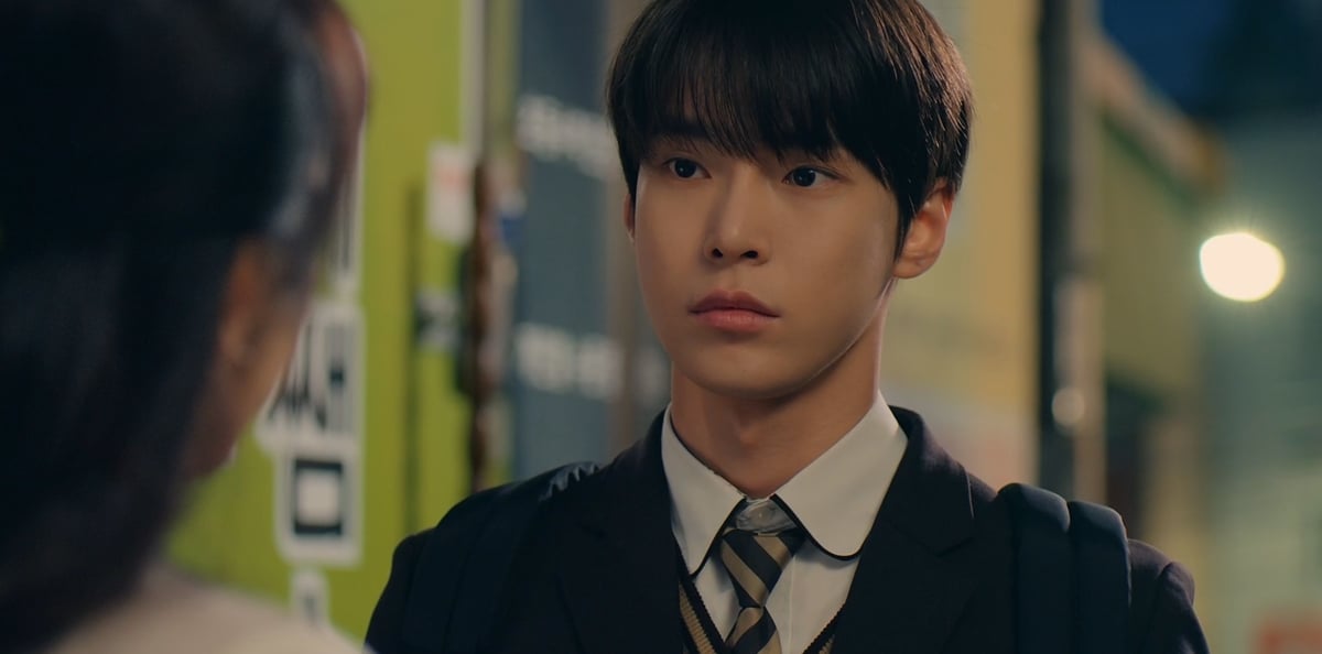 NCT 127 freak out while watching Doyoung's debut drama 'Cafe Midnight 3 ...