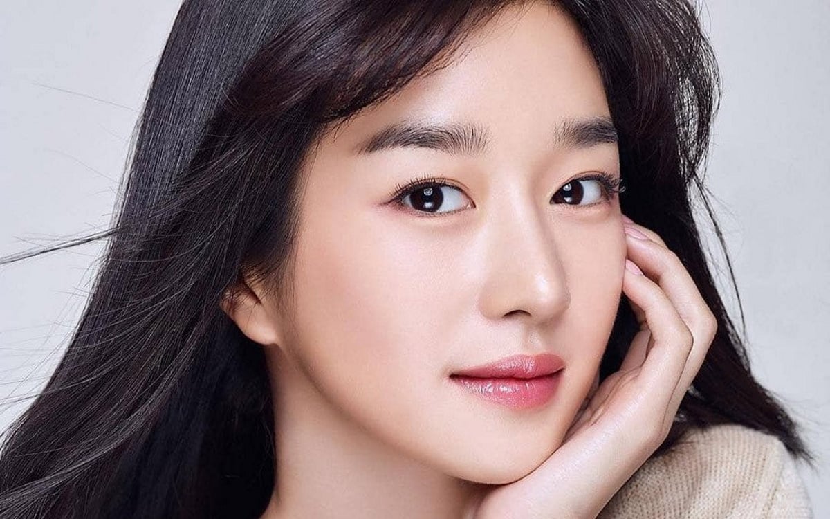 Actress Seo Ye Ji Reportedly Drops Out Of Drama Island And Her Label Releases Official Statement