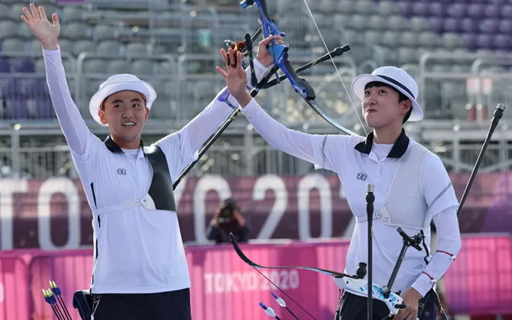 Archery athlete Kim Je Deok becomes the youngest gold medalist after ...