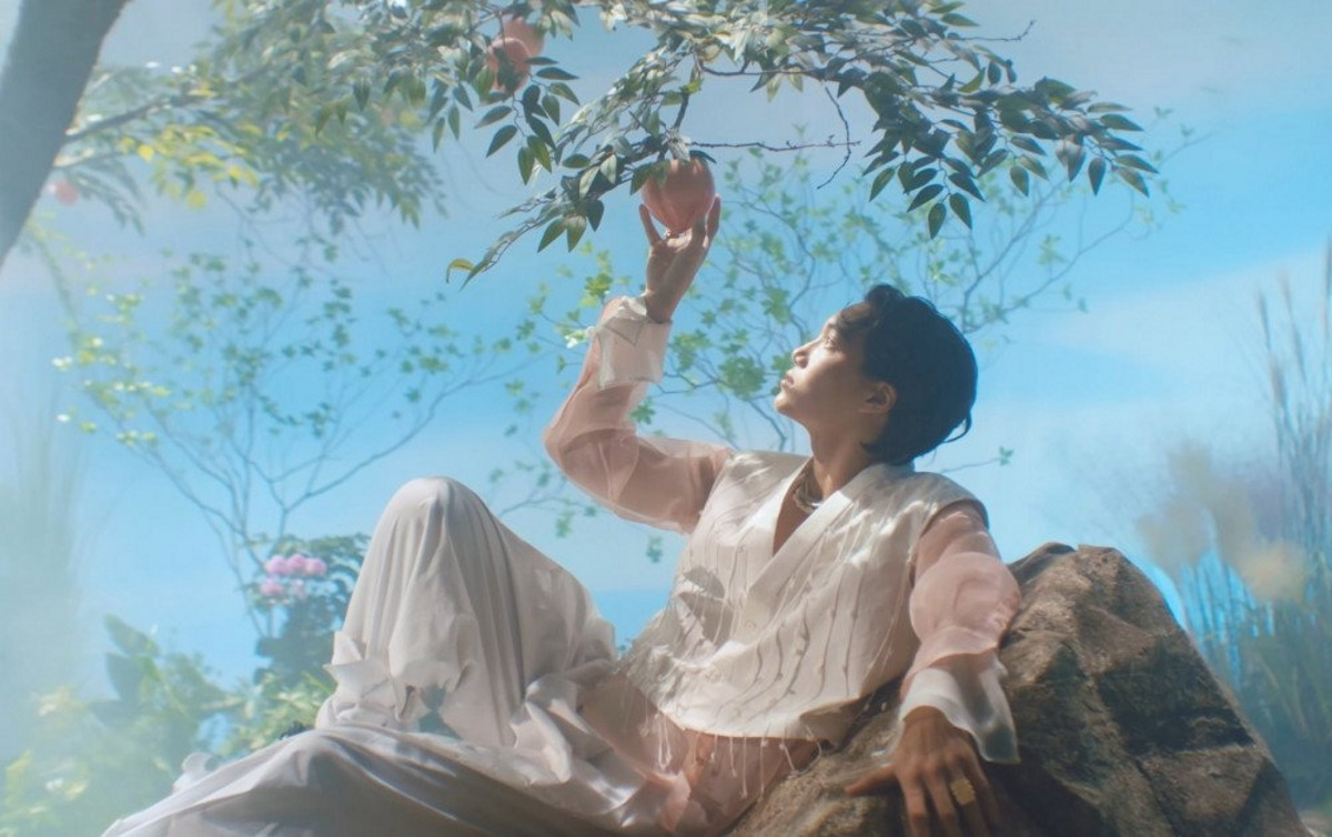 Kai's album 'Peaches' tops iTunes charts in 58 countries