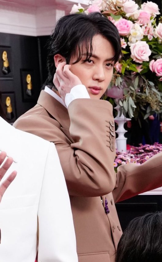 Here's Why BTS' Jin Is Wearing a Cast on His Hand at Grammys 2022: Photo  4738728, 2022 Grammys, BTS, Grammys, Jin Photos