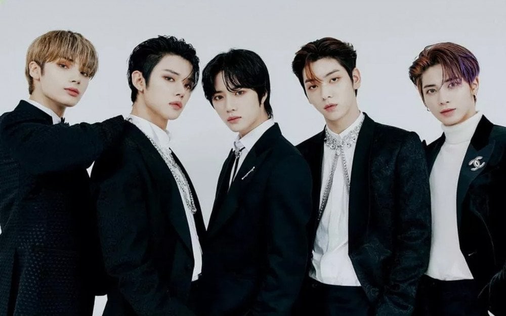 TXT makes history as they become the 1st-ever foreign artist to land 6 ...