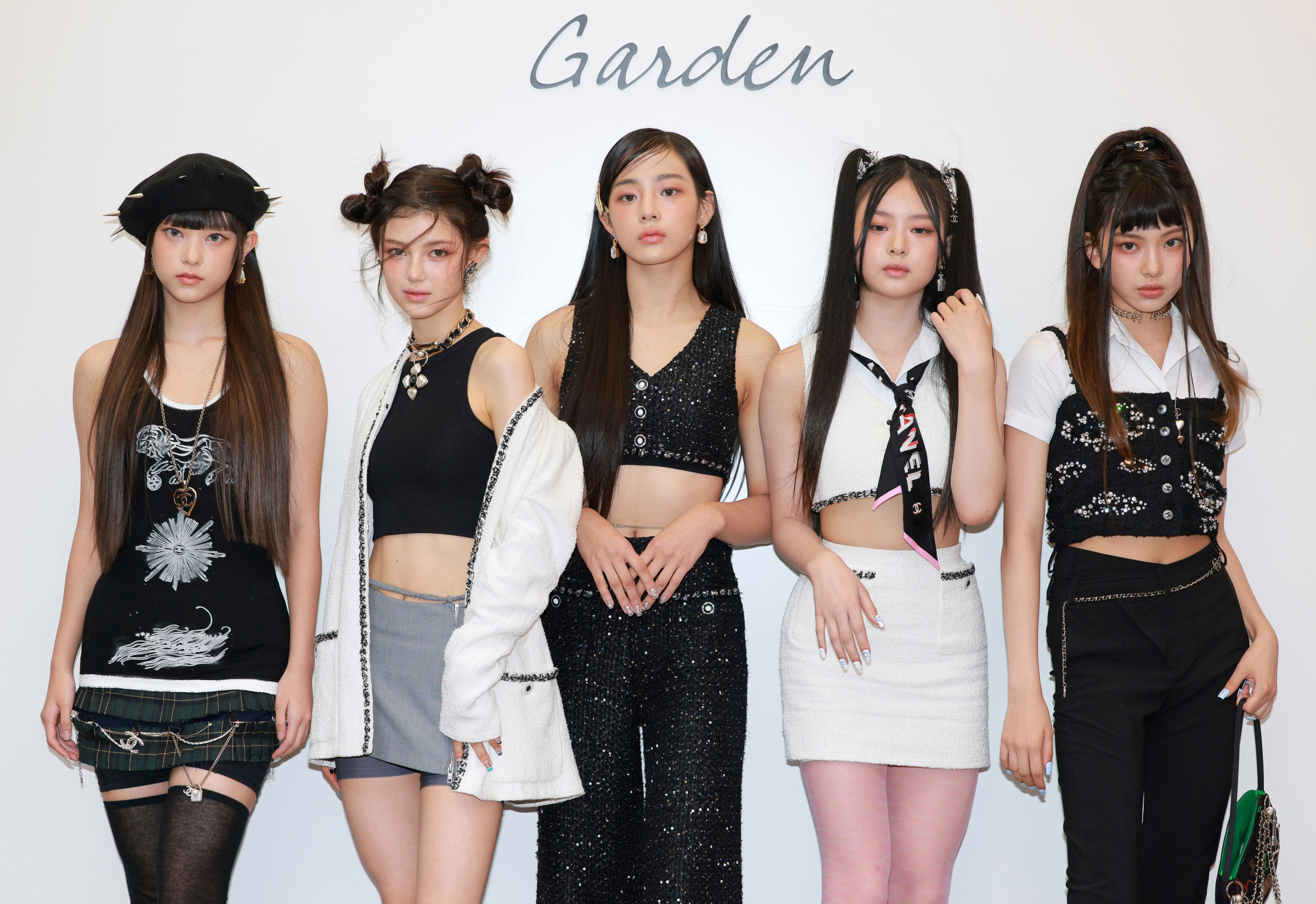 NewJeans Make Their First Public Appearance After Debut At Opening 