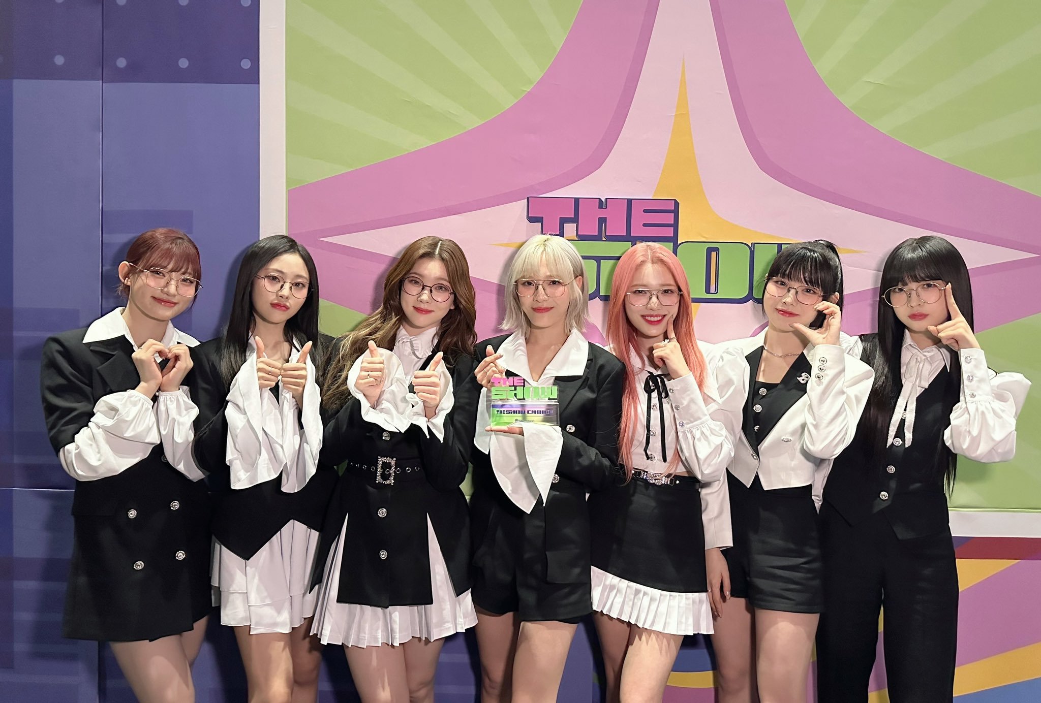 Billlie take home first-ever music show win with 'EUNOIA' on SBS