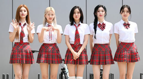 ITZY, Chaeryeong, Yeji, Lia, Ryujin, Yuna