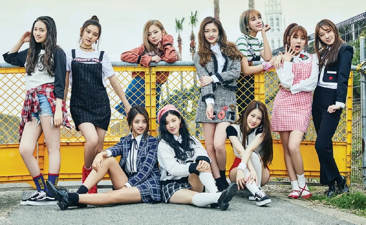 Netizens say Pledis Entertainment's negligence of PRISTIN is still