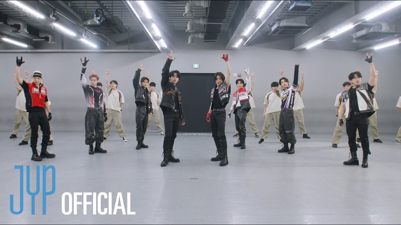 super bowl stray kids dance practice