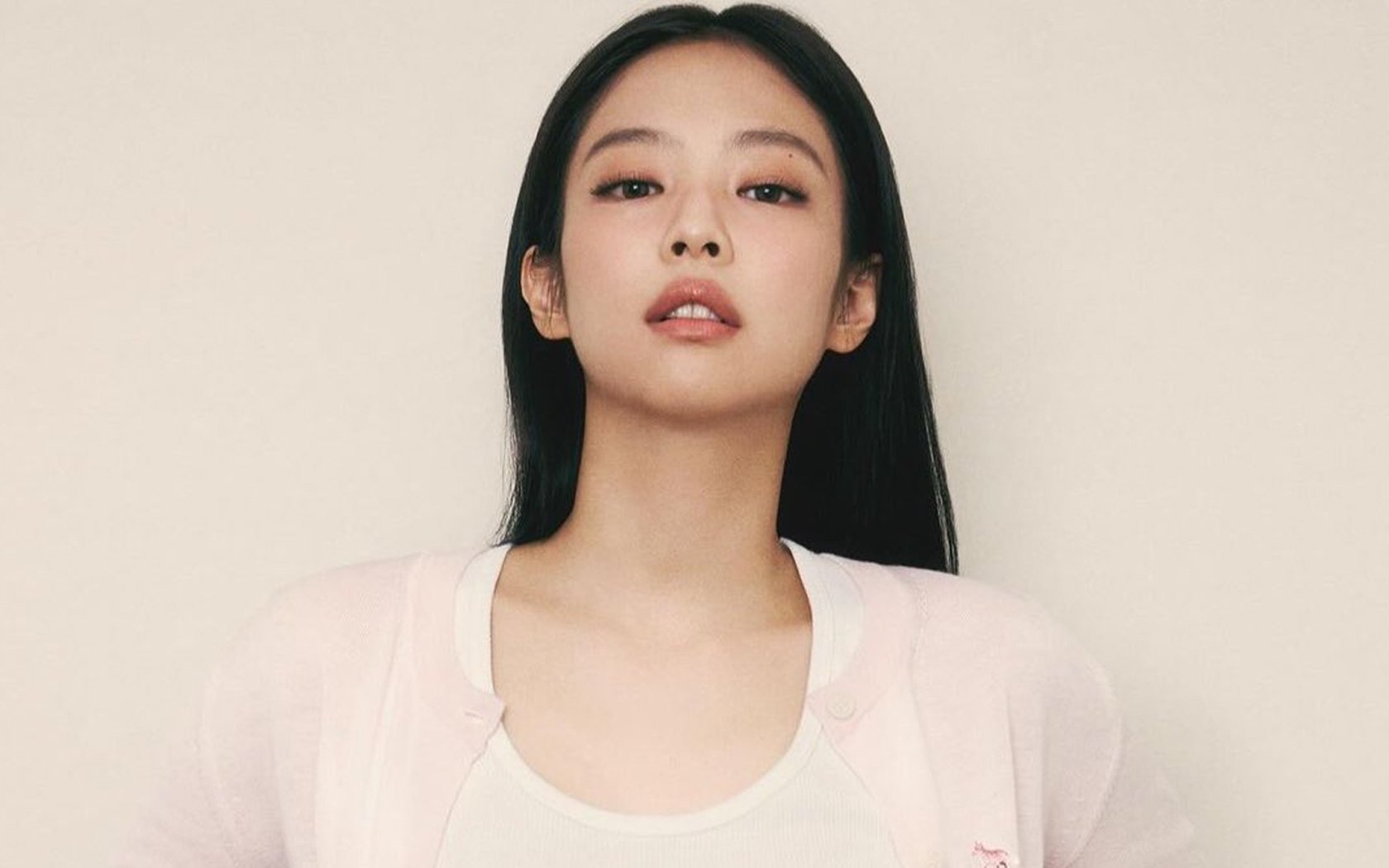 Maison Kitsuné unveils the 2024 Baby Fox collection with BLACKPINK's ...