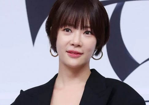 Hwang Jung Eum