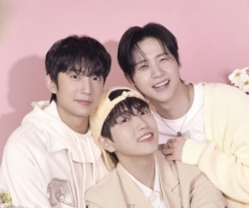 B1A4