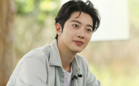 Wanna One, Lai Kuan Lin