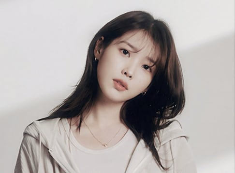 IU