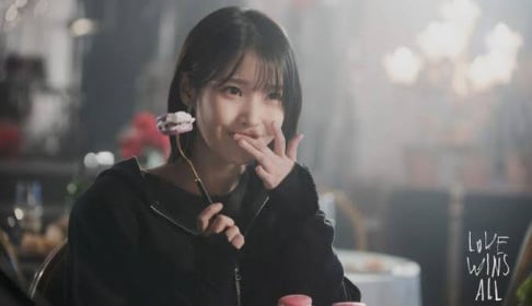 IU